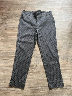 Chico's Pants Size 2.5R US 14R Silver Diamond Print Jacquard Ankle Skinny Slits